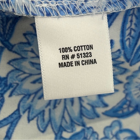 CeCe Floral Puff Sleeve Smocked Top - Picture 7 of 9